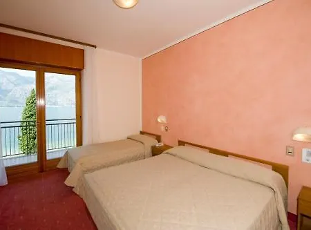 호텔 Astoria - 3stelle S 3*